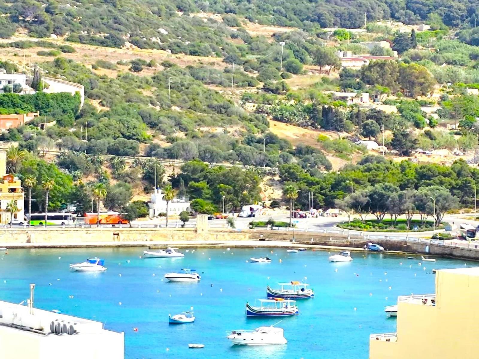 Sea Breeze Bliss - Self Check-in St. Paul's Bay