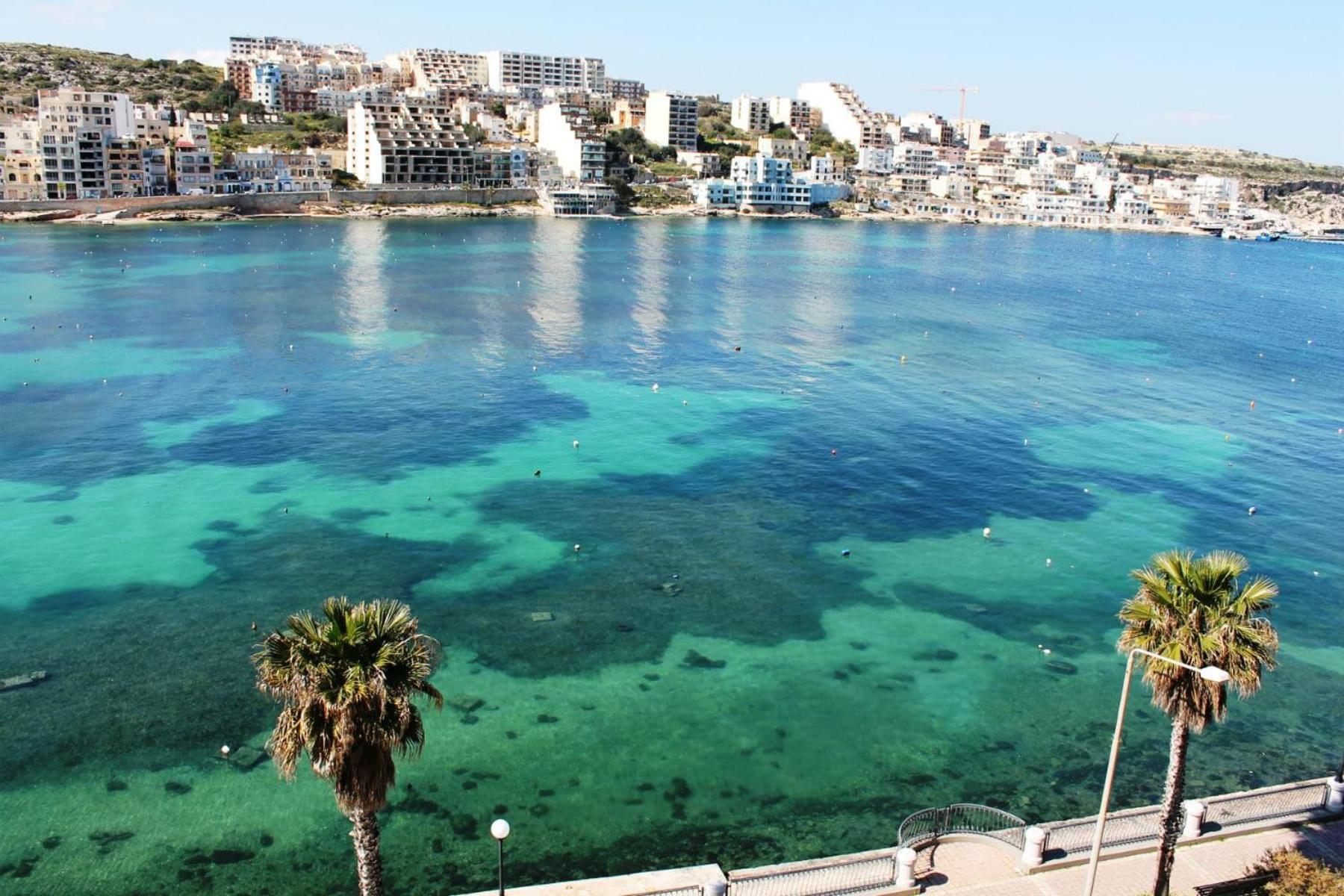 Apartment Sea Breeze Bliss - Self Check-in