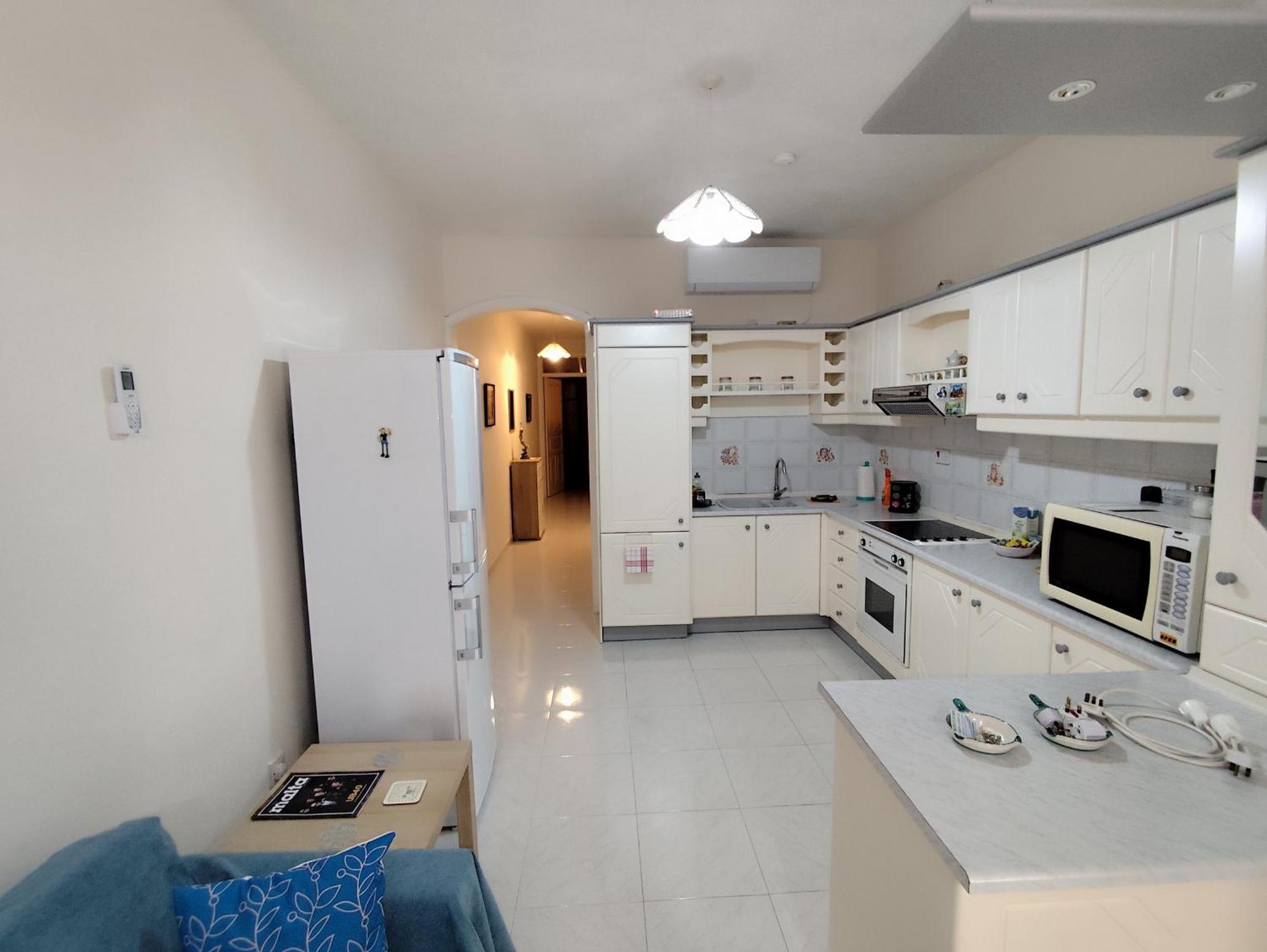 Apartment Sea Breeze Bliss - Self Check-in St. Paul's Bay