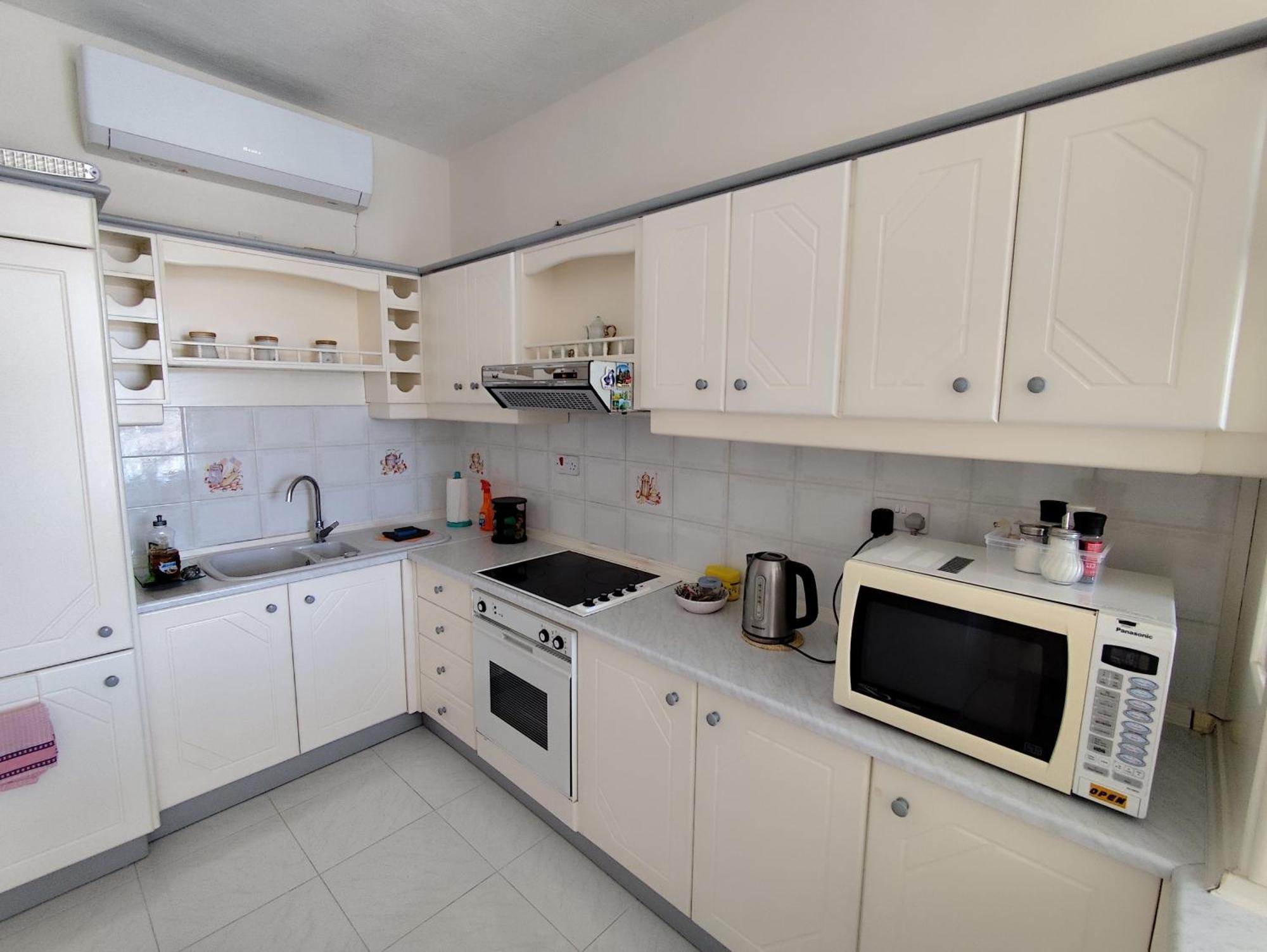 Sea Breeze Bliss - Self Check-in Apartment *